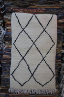 Beni Ouarain Rug Model A12 -  70 x 100 cm    /    27  x  40  in
